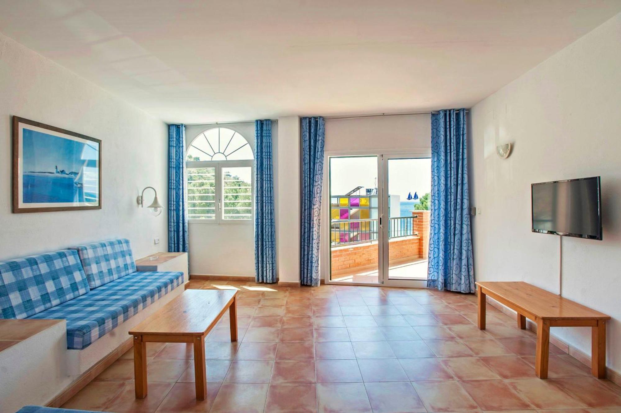 Apartaments El Berganti En Canyelles Petites Roses Exteriér fotografie