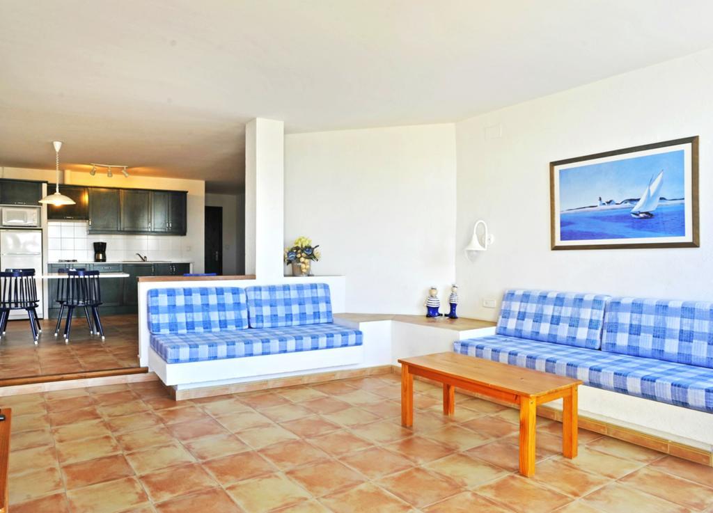 Apartaments El Berganti En Canyelles Petites Roses Exteriér fotografie