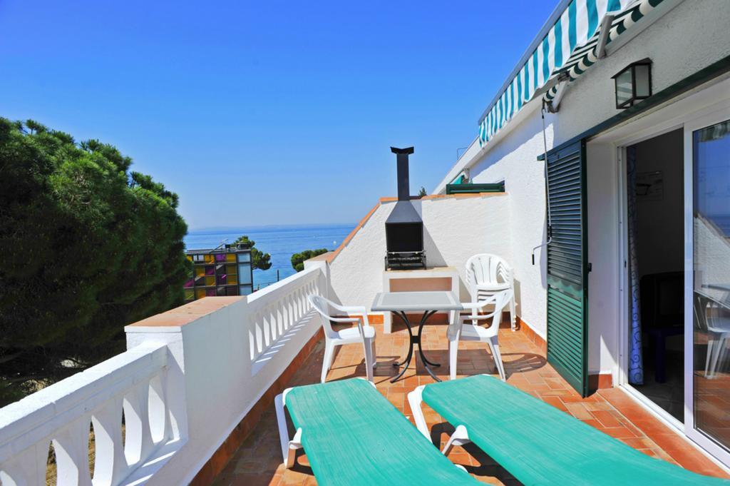 Apartaments El Berganti En Canyelles Petites Roses Exteriér fotografie