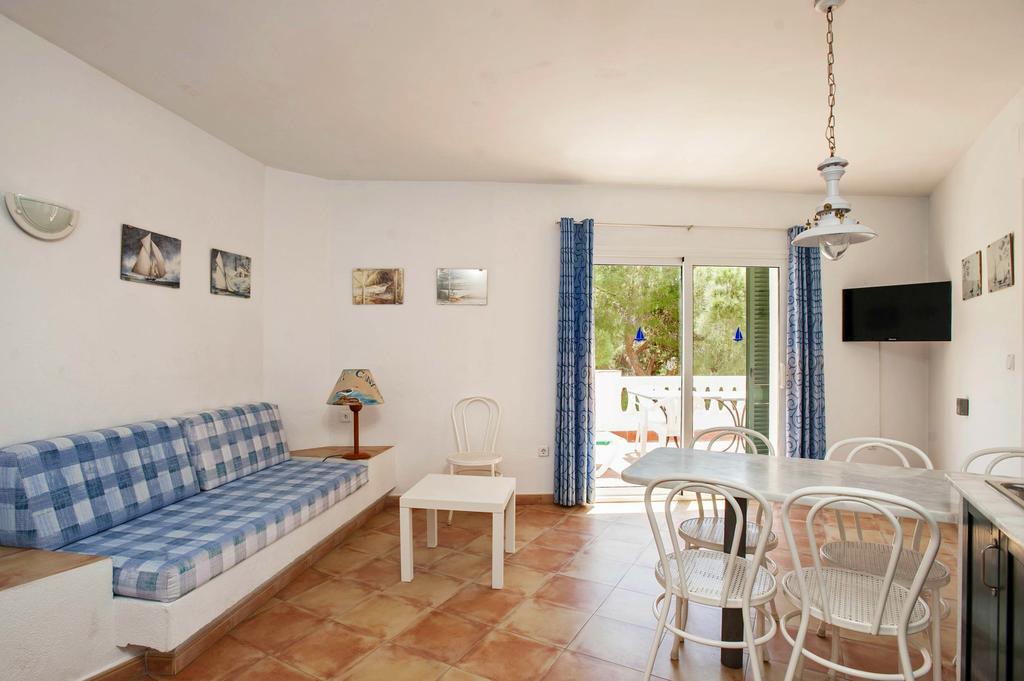 Apartaments El Berganti En Canyelles Petites Roses Exteriér fotografie